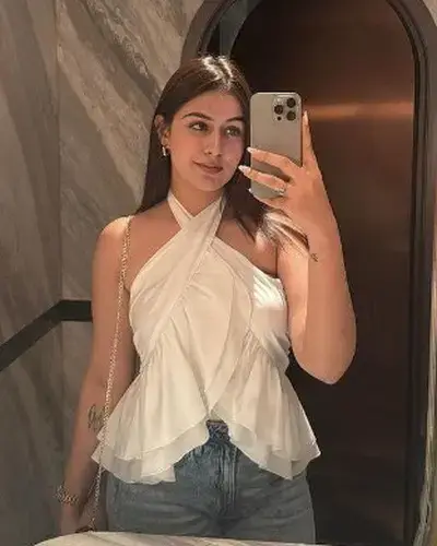 Call Girl Dwarka